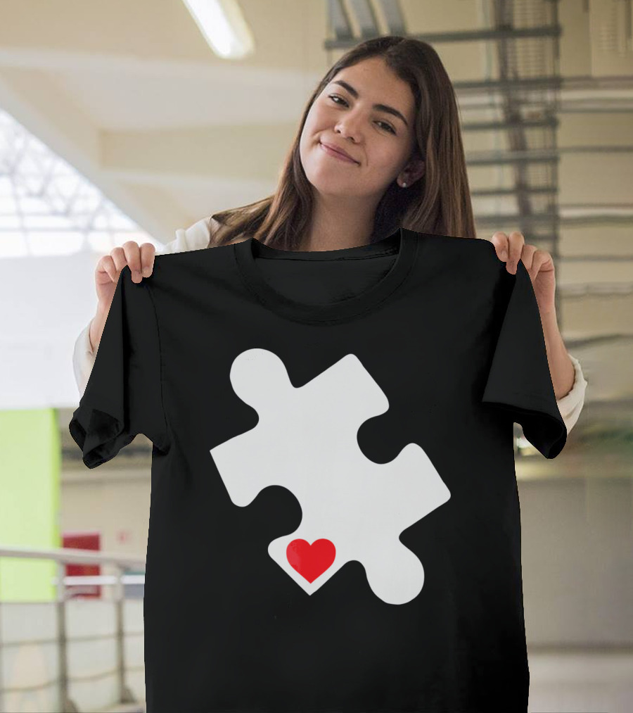 Love Autism Awareness Puzzle Heart T-Shirt