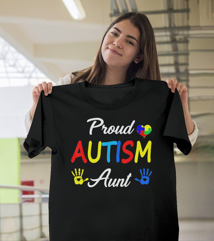 Proud Aunt Autism Awareness Family Handprint Heart Puzzle T-Shirt