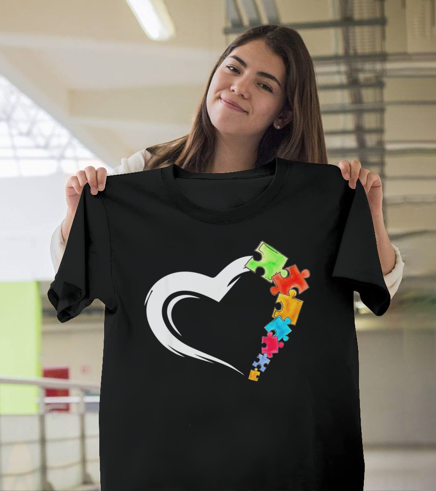 Autism Awareness Love Heart With Colorful Kind Puzzle Pieces T-Shirt
