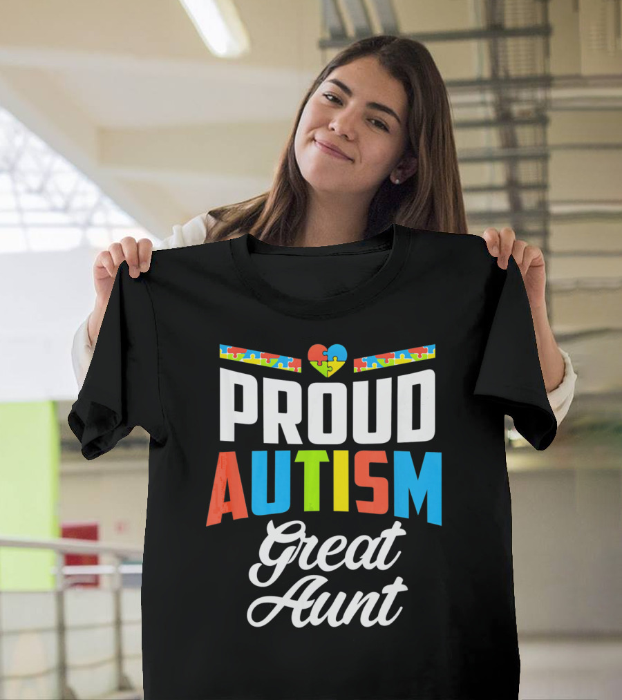 Proud Autism Great Aunt Puzzle Heart Awareness Support T-Shirt