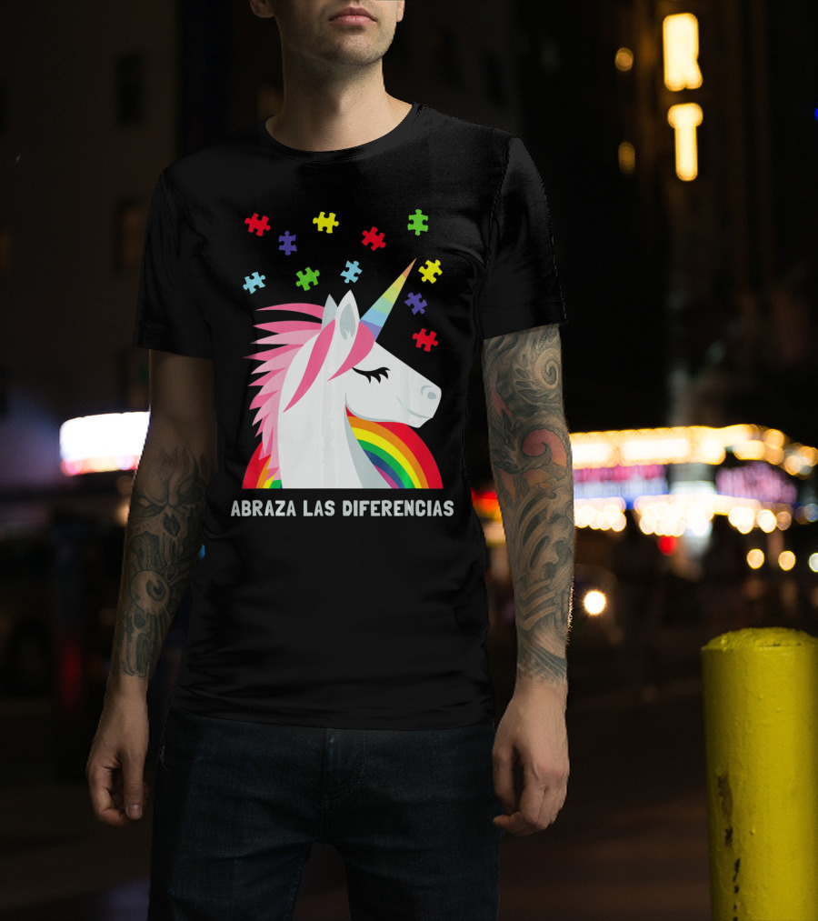 Abraza Las Diferencias Autism Awareness Spanish Unicorn Puzzle Pieces T-Shirt