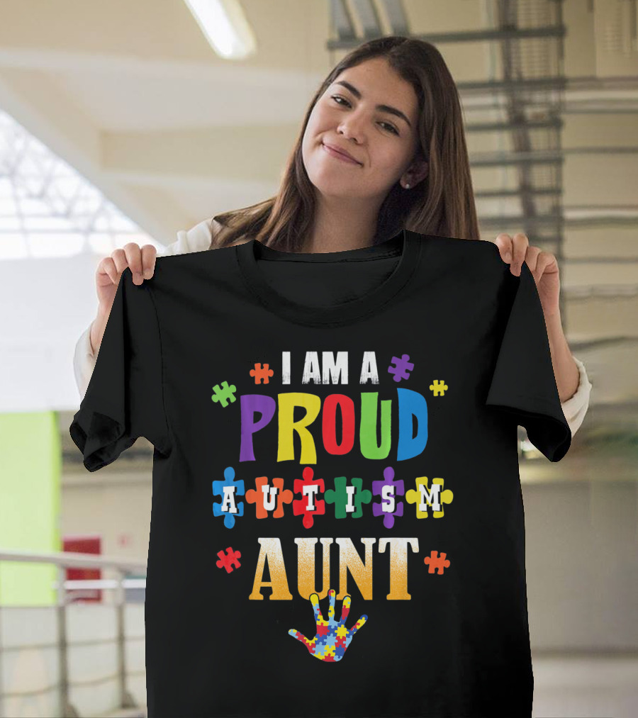 I Am A Proud Autism Aunt Puzzle Pieces Awareness T-Shirt