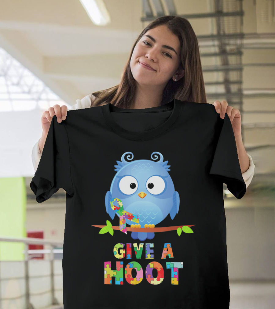 Give a Hoot Owl Autism Awareness Puzzle T-Shirt