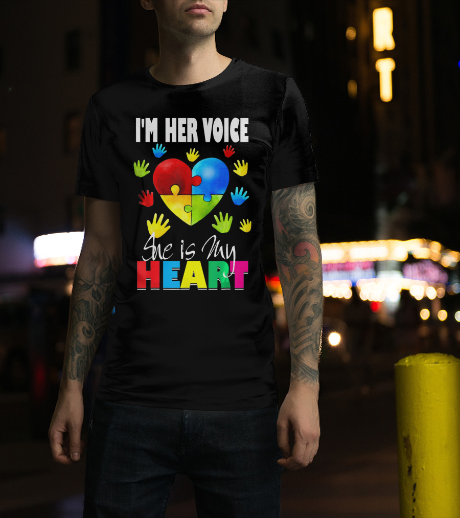 I'm Her Voice She Is My Heart Autism Awareness Puzzle Hands T-Shirt