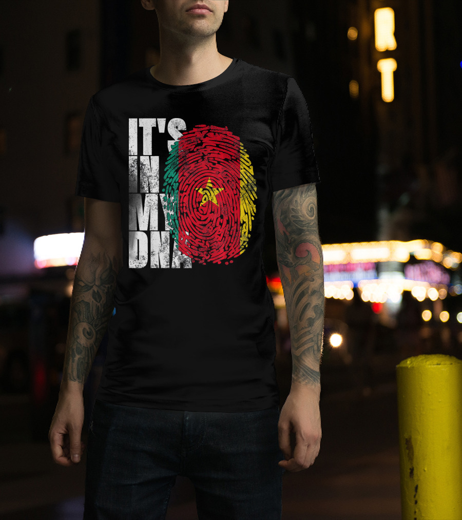 IT'S IN MY DNA Cameroonian Afro American Flag Fingerprint T-Shirt