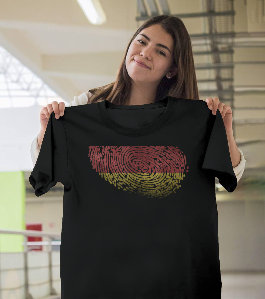 Its In My DNA Germany Deutschland Fingerprint Flag T-Shirt