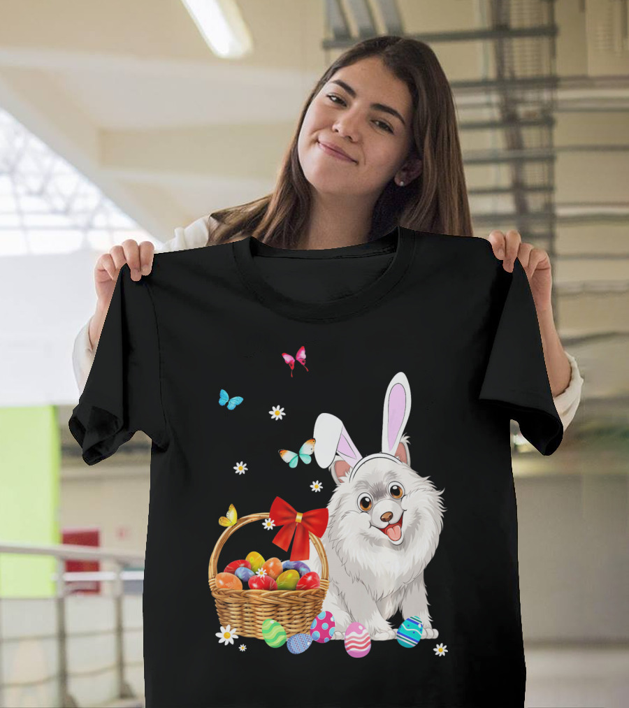 Samoyed Bunny Ear Rabbit Easter Eggs Basket Butterflies T-Shirt