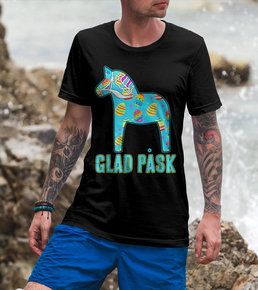 Glad Påsk Swedish Easter Dala Horse With Colorful Eggs T-Shirt