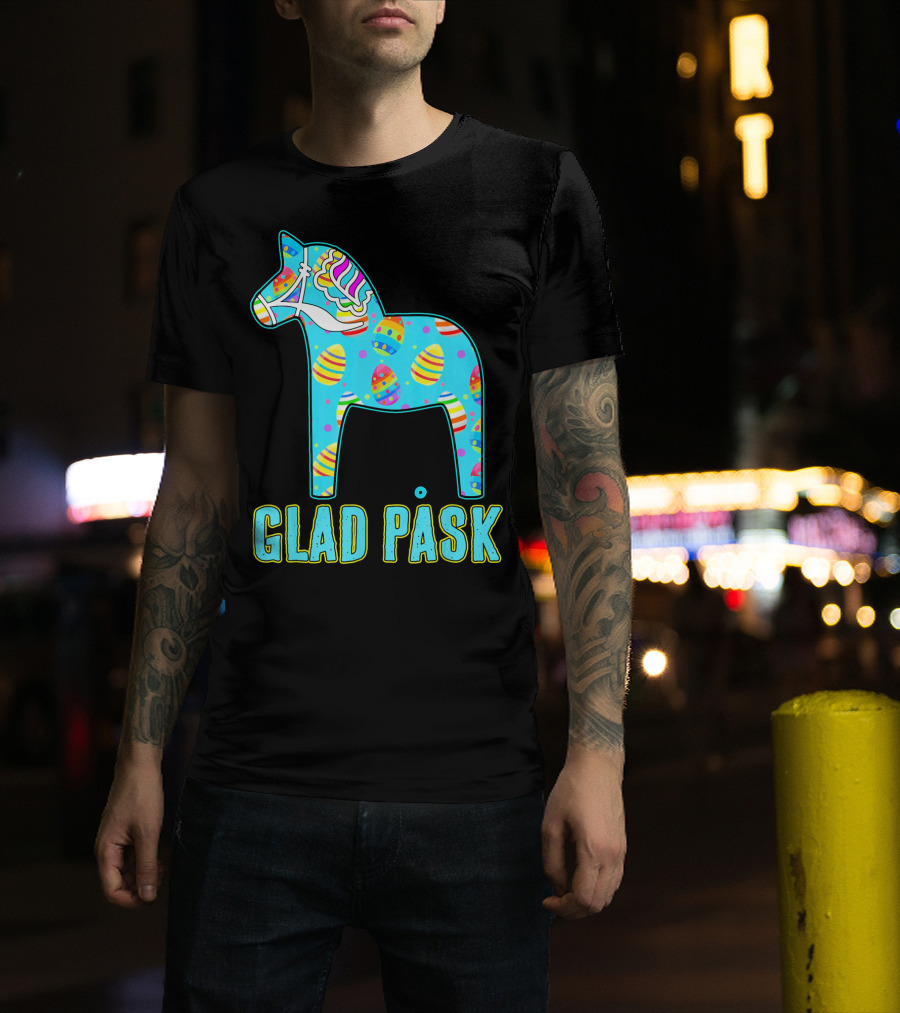 Glad Påsk Swedish Easter Dala Horse With Colorful Eggs T-Shirt