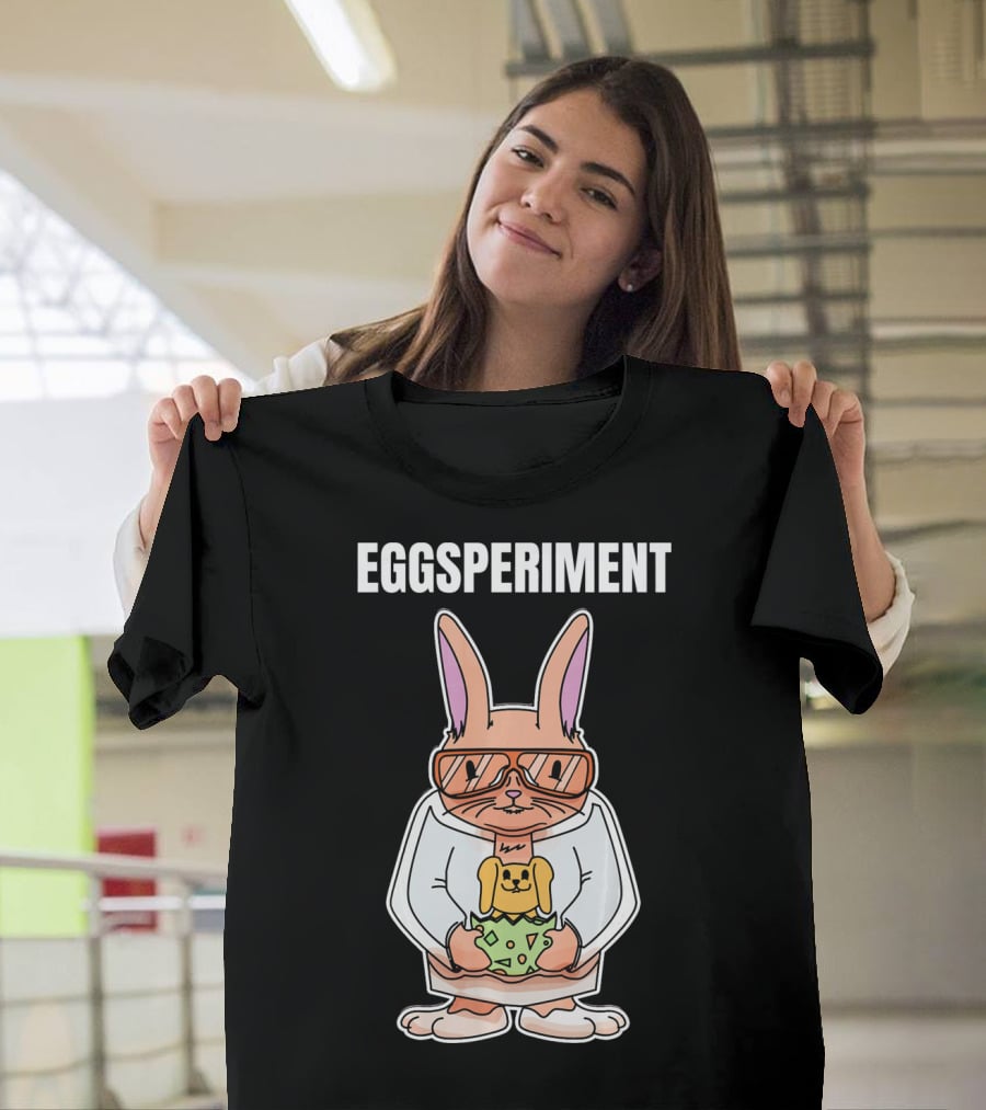 Eggsperiment Easter Bunny Scientist With Toy Rabbit Egg T-Shirt