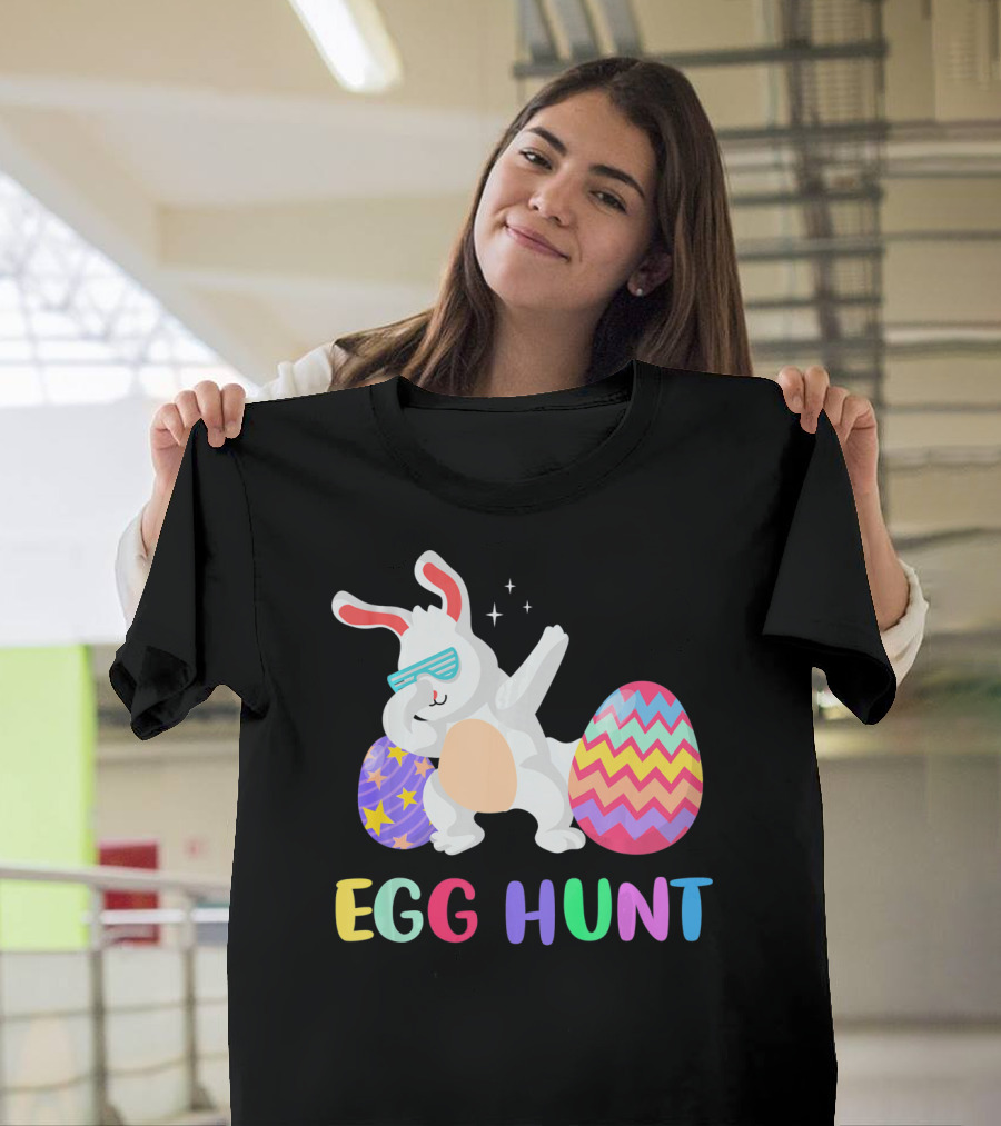 Easter Bunny Dabbing Egg Hunt Funny Easter T-Shirt