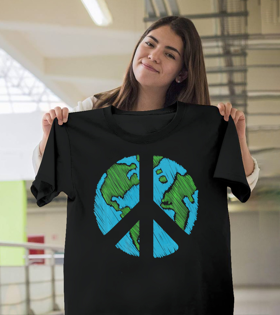 Retro Vintage Peace On Earth Day World Map T-Shirt