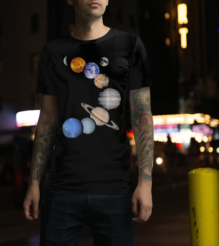 Planet Solar System Earth Moon Sun Mars Jupiter Saturn Neptune Uranus T-Shirt