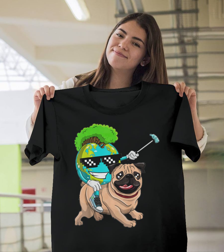 Earth Day Pug With Cool Recycling Globe And Sunglasses T-Shirt