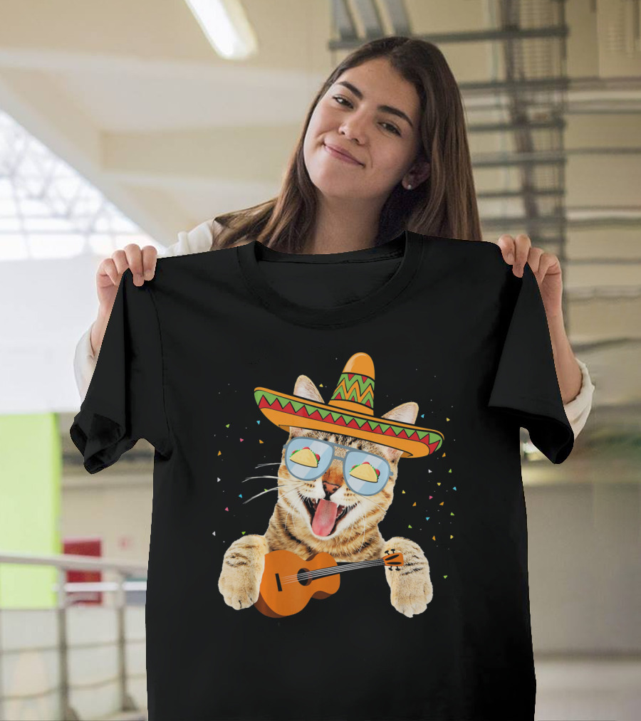 Cinco De Mayo Cat with Sombrero and Guitar T-Shirt