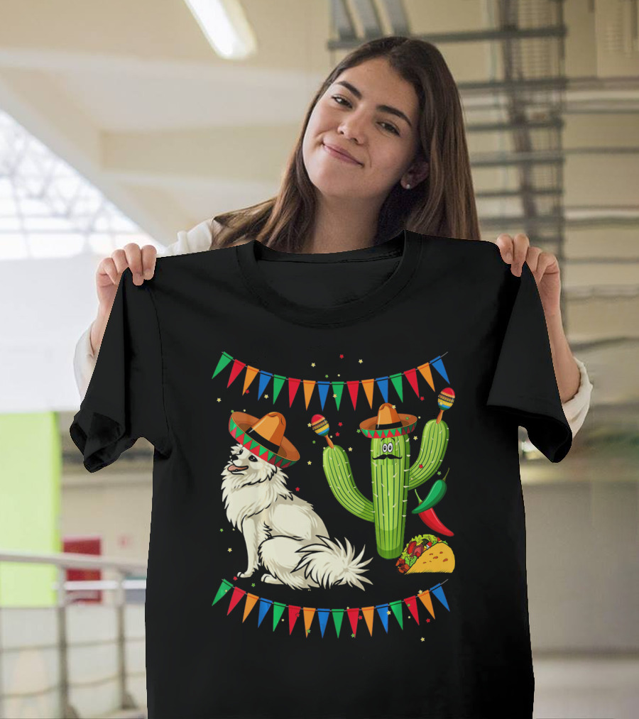 Sombrero American Eskimo Dog Mexico Cactus Fiesta Taco Peppers T-Shirt