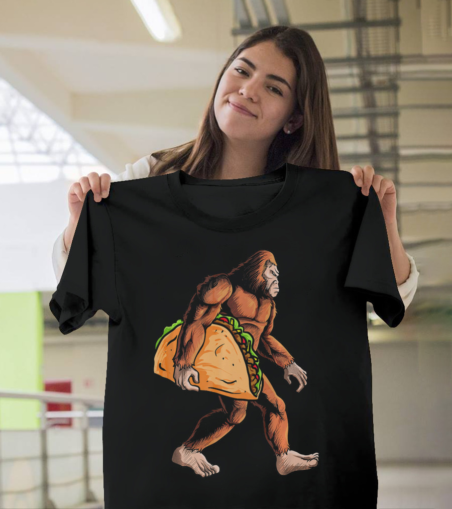 Bigfoot Carrying Giant Taco For Cinco De Mayo T-Shirt
