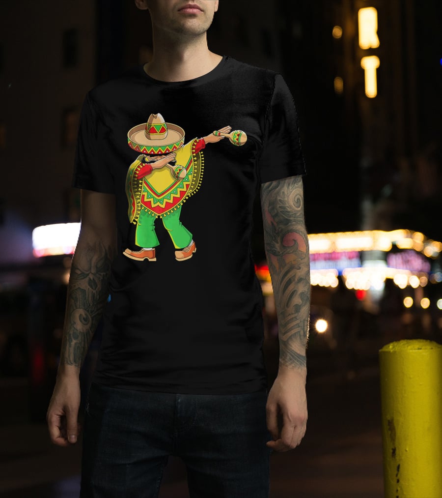 Dabbing Sombrero And Poncho With Maracas Fun T-Shirt