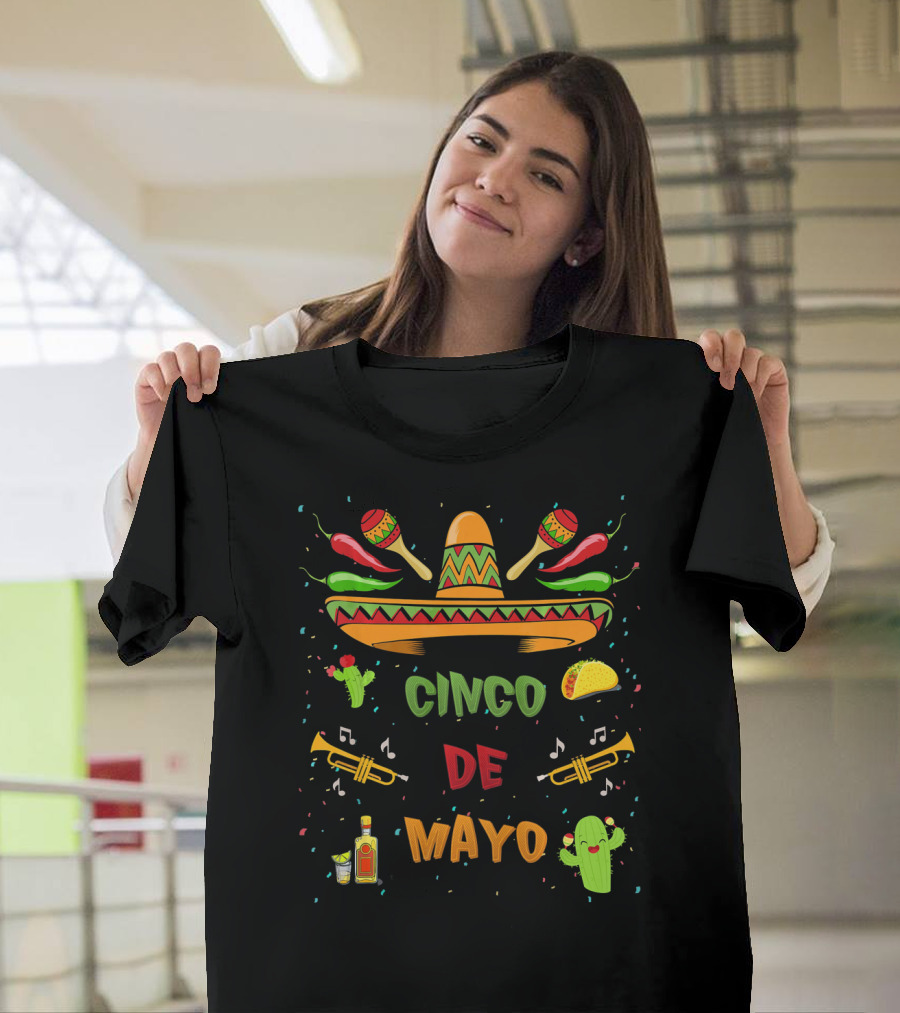 Cinco De Mayo Sombrero Maracas Taco Fiesta T-Shirt