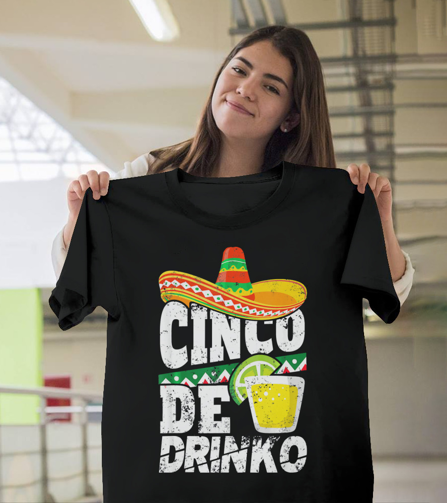 Cinco De Mayo Drinko Sombrero Lime Margarita T-Shirt