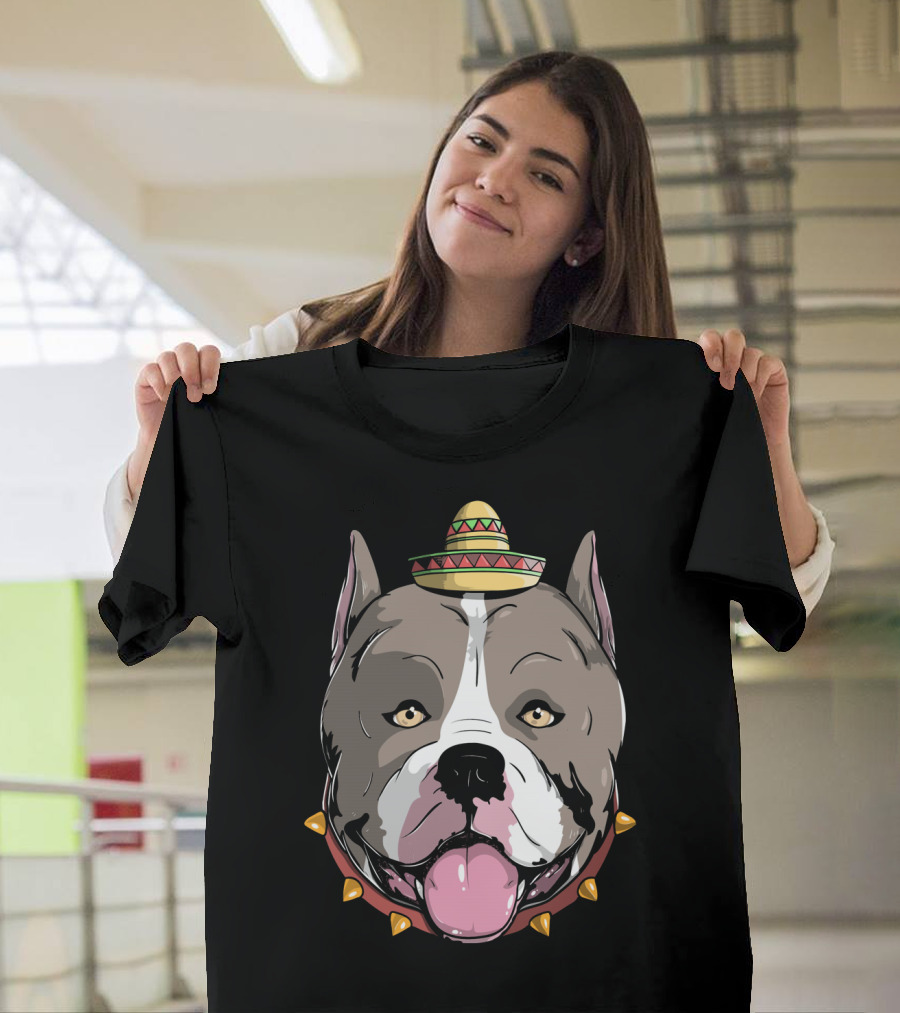 Pitbull Dog Sombrero Fiesta Cinco De Mayo T-Shirt