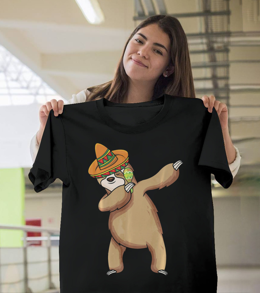 Dabbing Sloth Sombrero Cinco De Mayo Dance T-Shirt