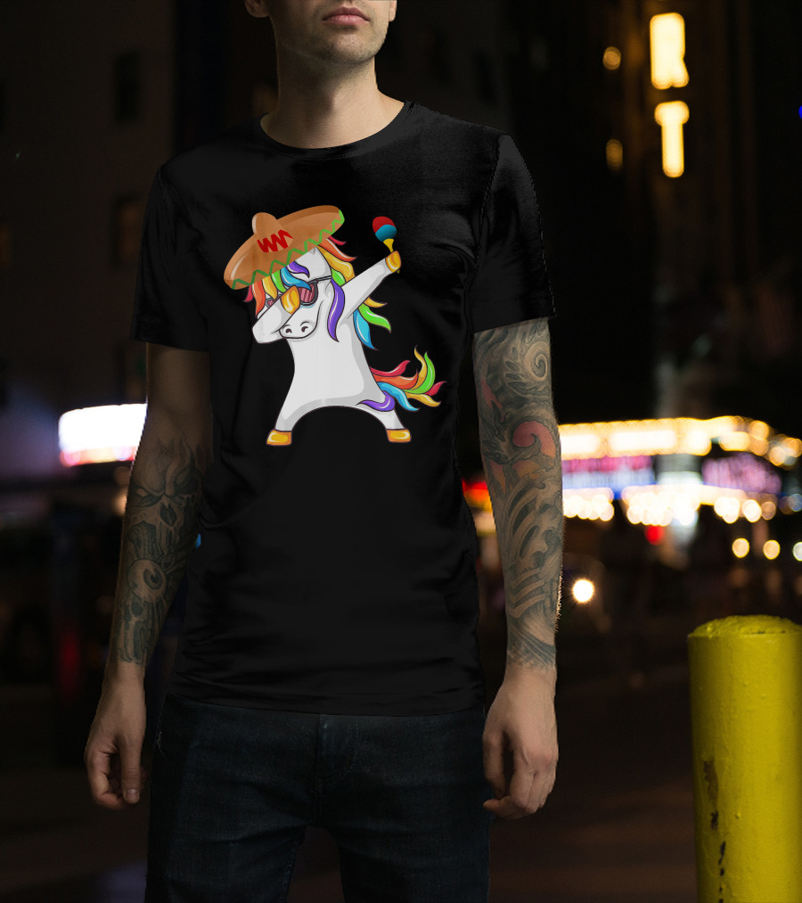 Sombrero Unicorn Dabbing With Maracas Cinco De Mayo T-Shirt