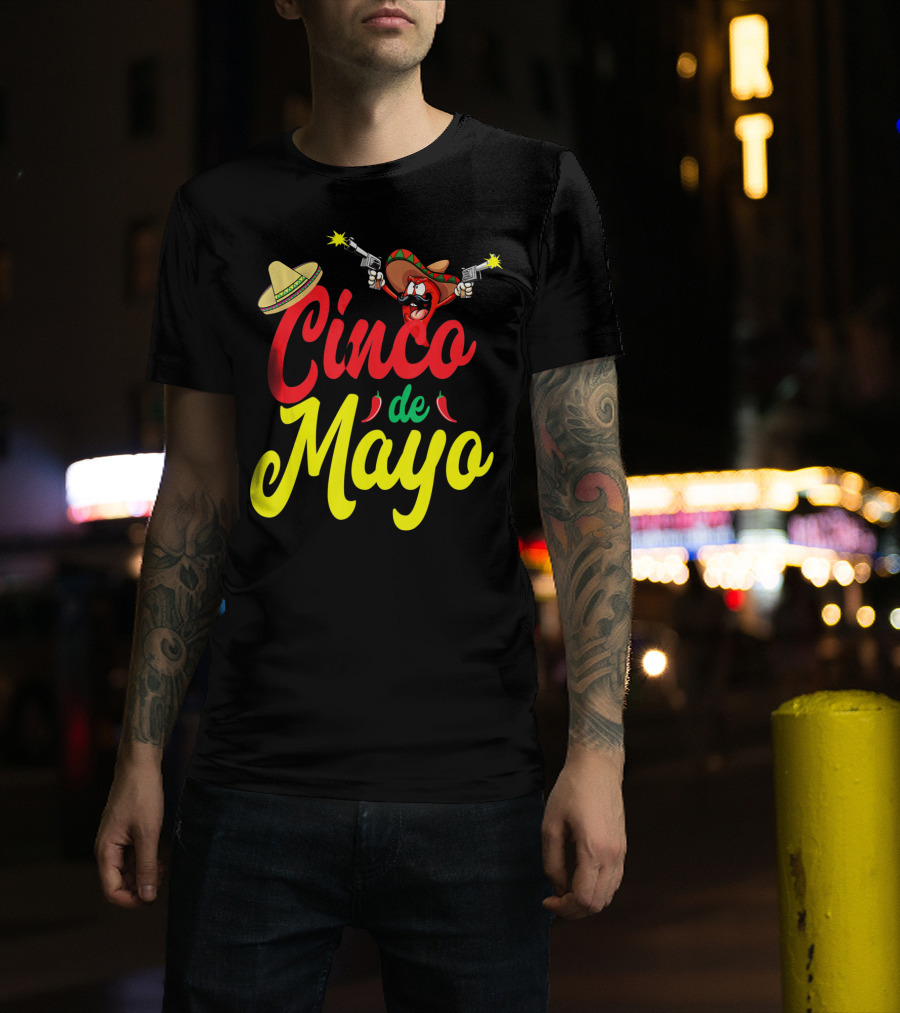 Cinco De Mayo Mexican Party Fiesta Sombrero Chili Pistols T-Shirt