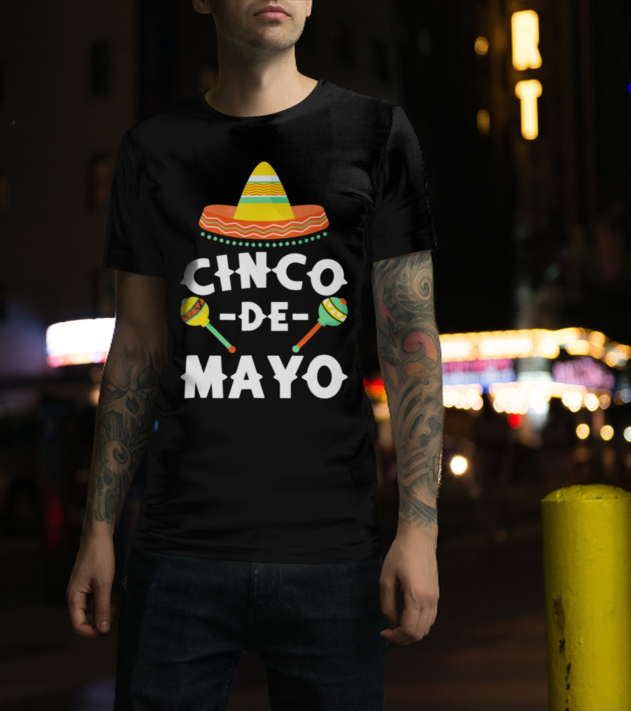 Cinco De Mayo Sombrero And Maracas T-Shirt