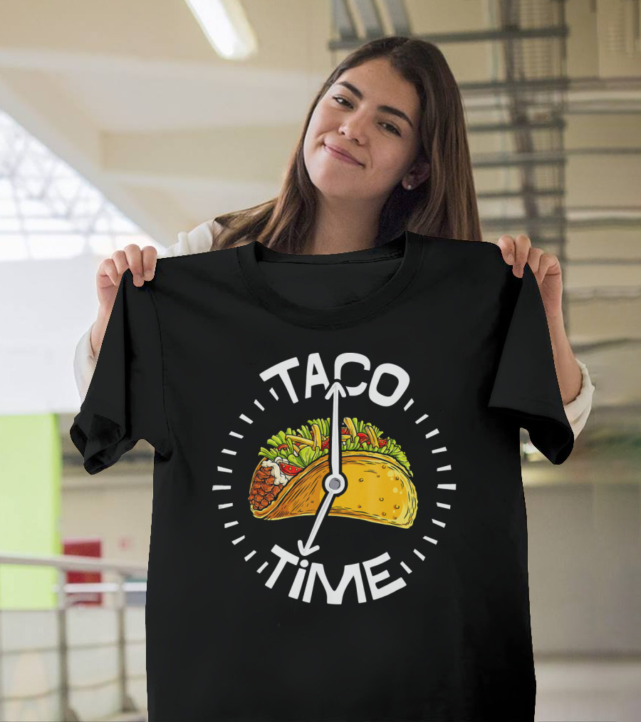 Taco Time Cinco De Mayo Clock Design Men T-Shirt