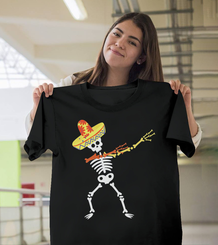 Cinco De Mayo Sombrero Dabbing Skeleton Skull T-Shirt