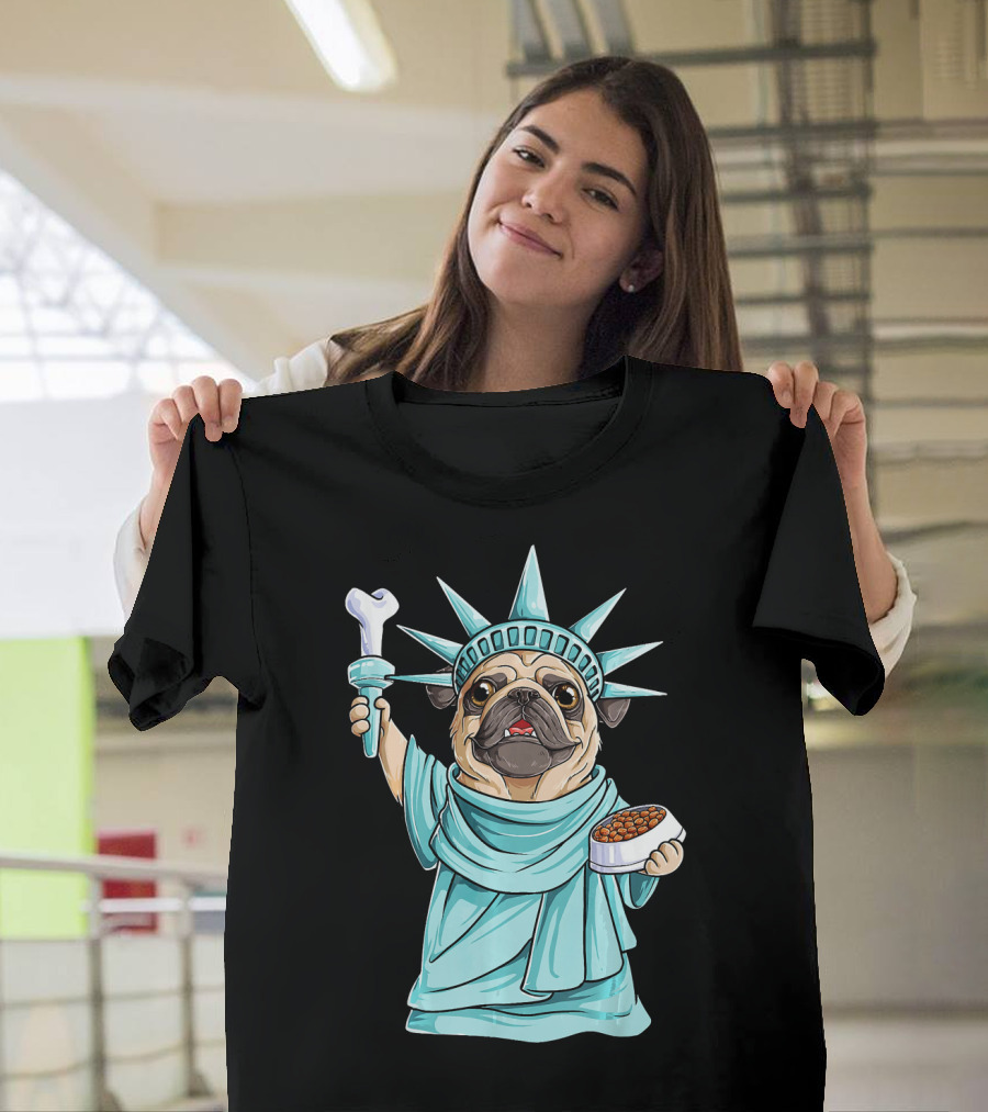 Pug Holding Bone and Food as Statue of Liberty Funny 4th of July T-Shirt