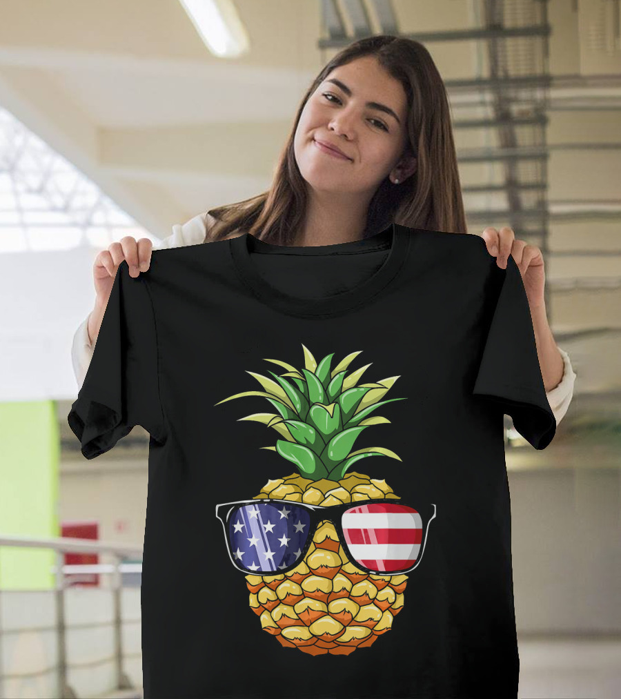 Patriotic Pineapple Wearing American Flag Sunglasses For 4th Of July T-Shirt
