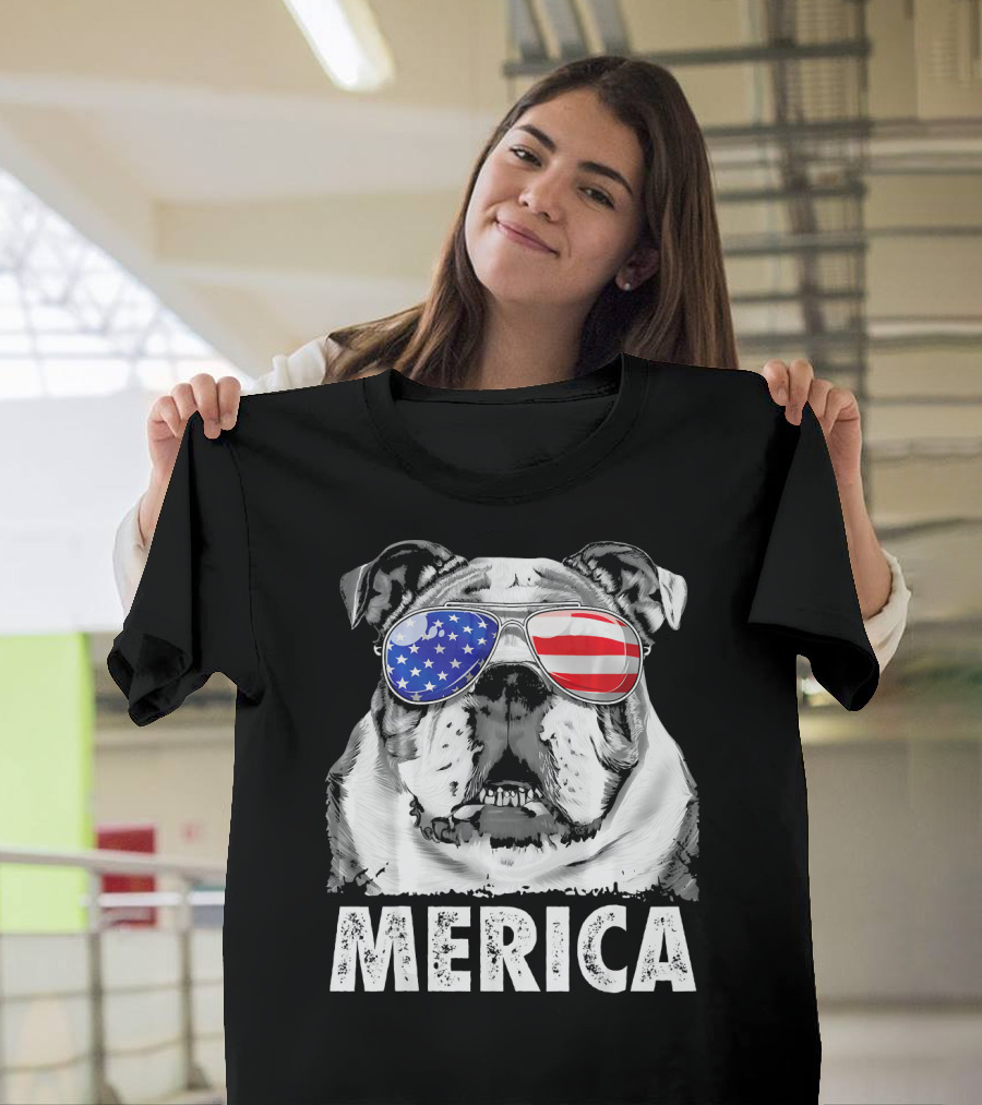 English Bulldog 4th Of July Merica With American Flag Sunglasses T-Shirt