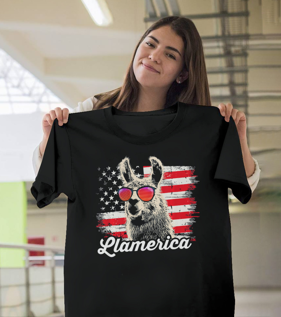 Llamerica Patriotic Llama With American Flag Sunglasses T-Shirt