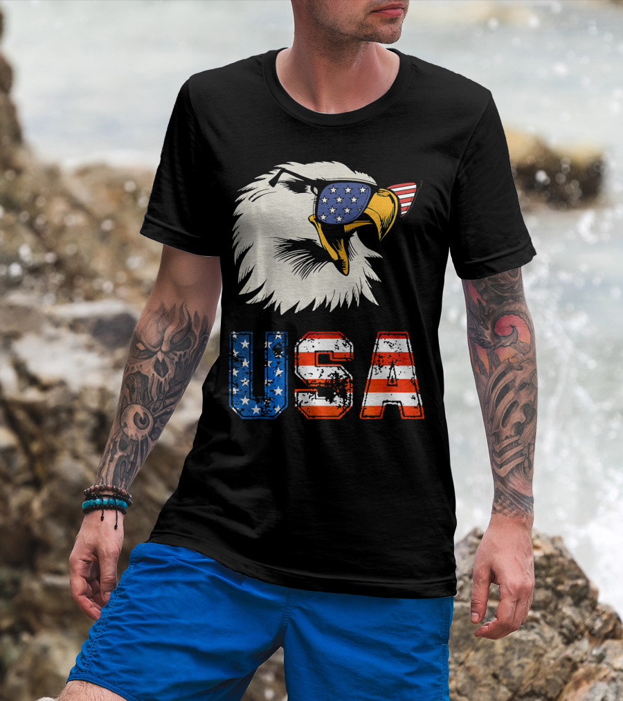 USA Patriotic Eagle American Eagle Flag Sunglasses T-Shirt