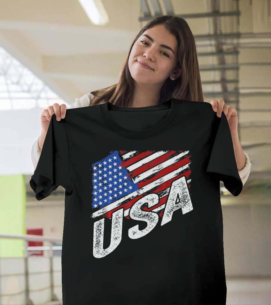 USA American Flag Distressed 4th Of July T-Shirt