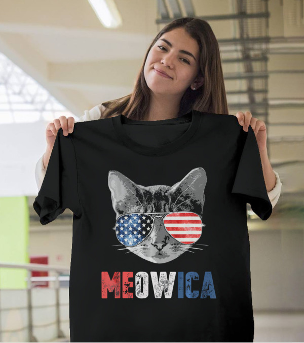Cat Wearing American Flag Sunglasses Meowica 4th Of July T-Shirt