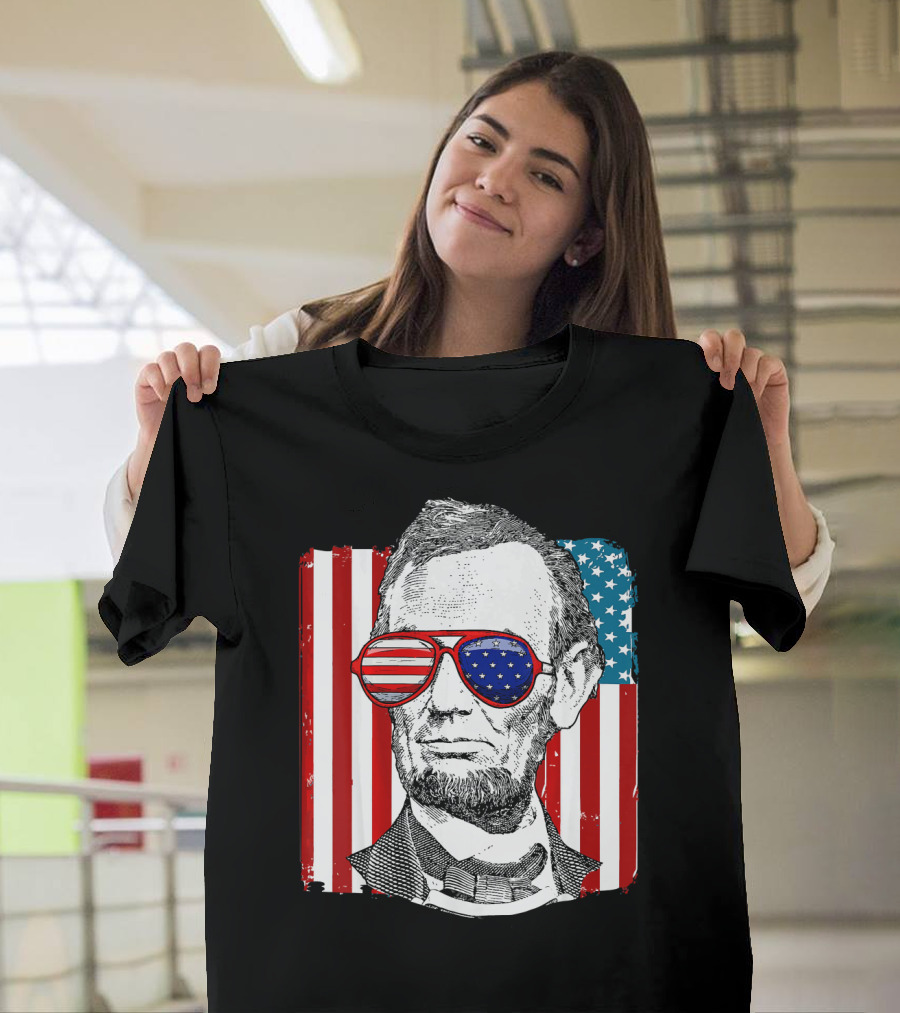 America USA Abe Lincoln American Flag Sunglasses 4th of July T-Shirt