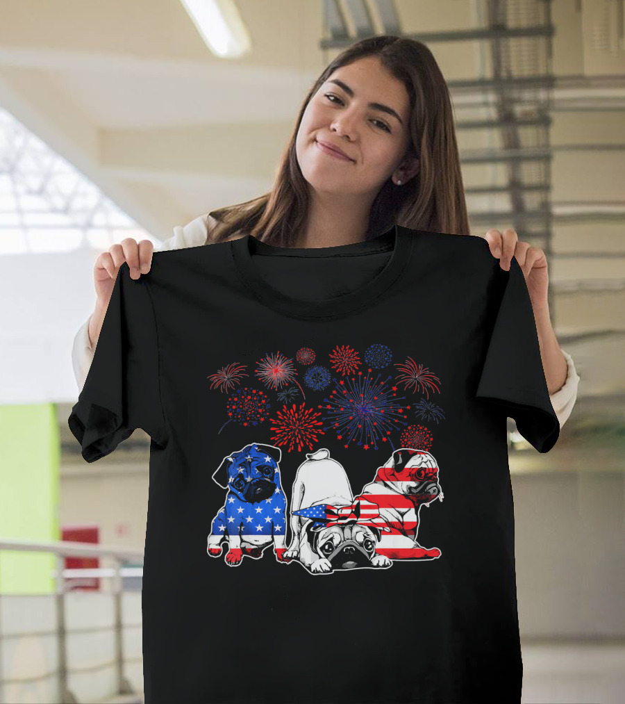 Pugs 4th of July American Flag Fireworks T-Shirt