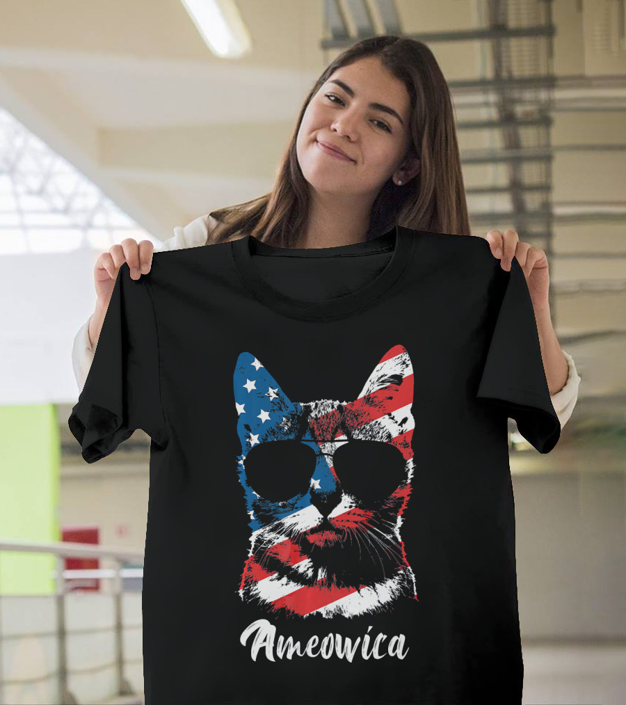 Ameowica Funny Cat Lover Patriotic Stars And Stripes Sunglasses T-Shirt