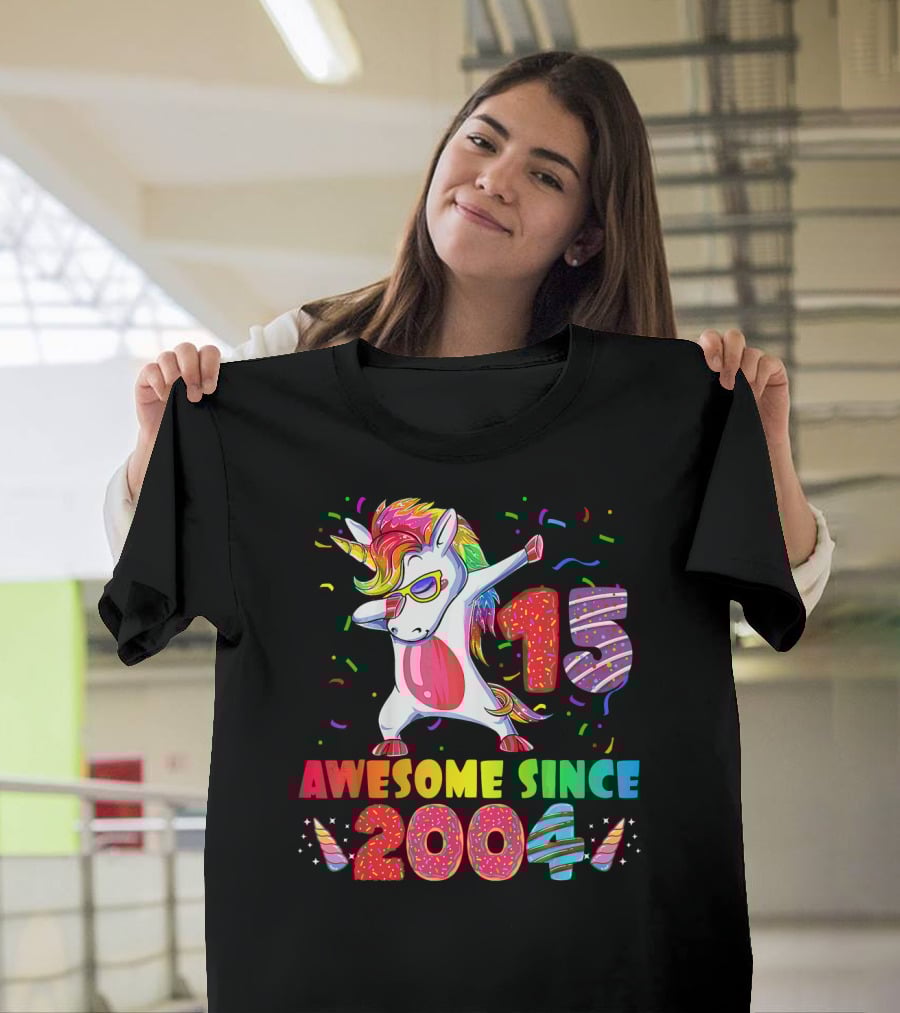 15 Awesome Dabbing Unicorn Donut Birthday 2004 T-Shirt