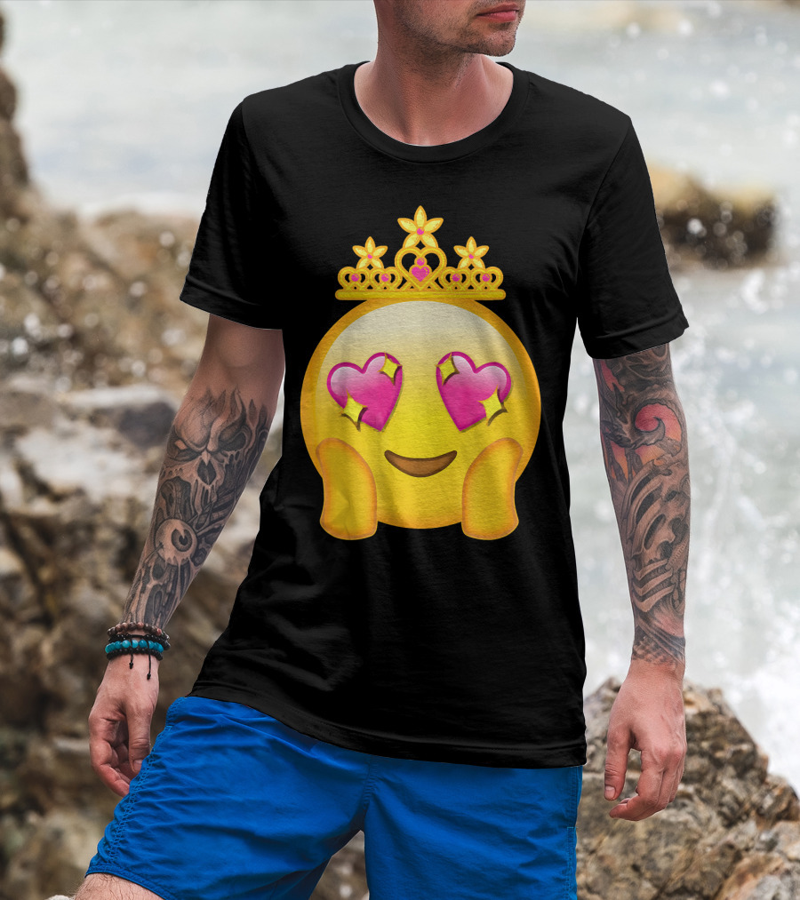 Emoticon Queen Heart Eyes Emoji With Crown Princess T-Shirt