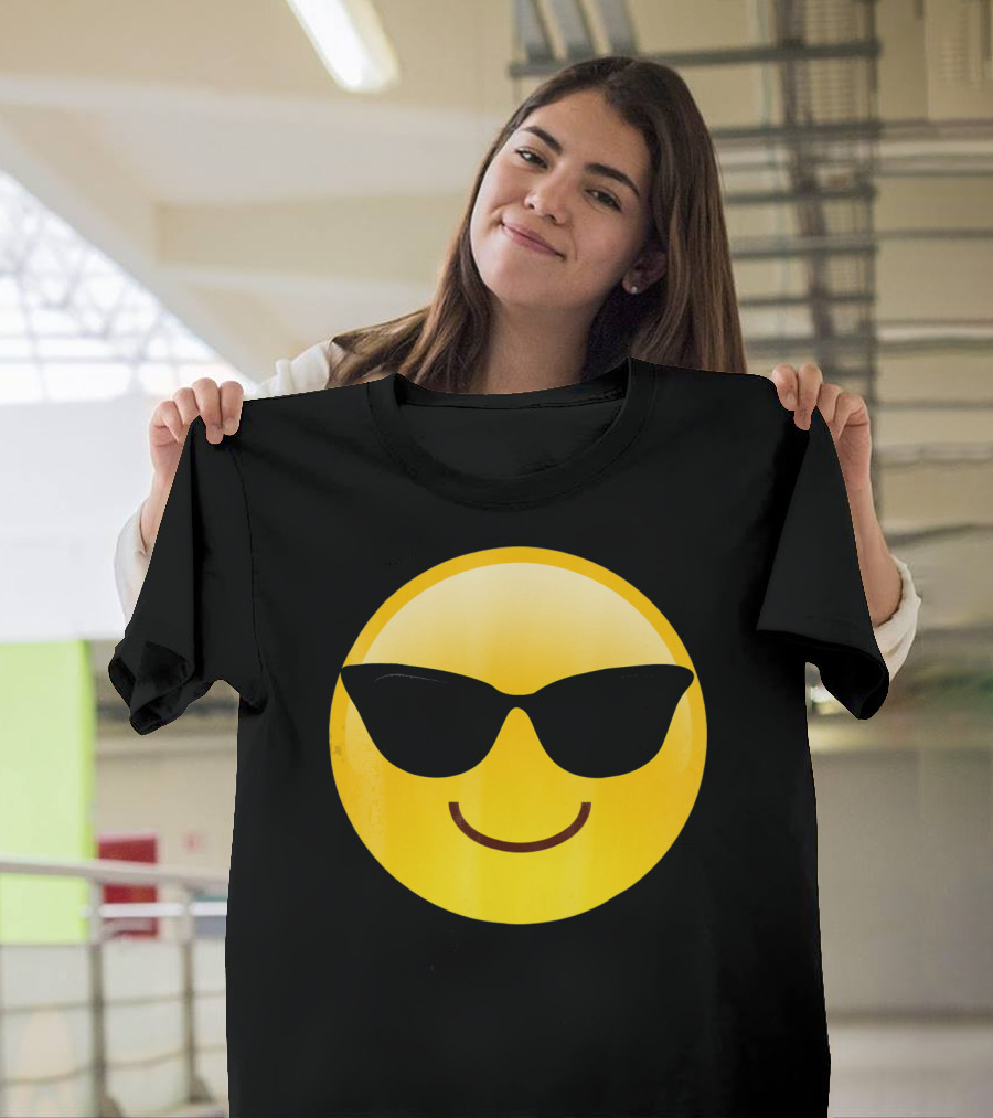 Cool Smiley Sunglasses Emoji Shades T-Shirt