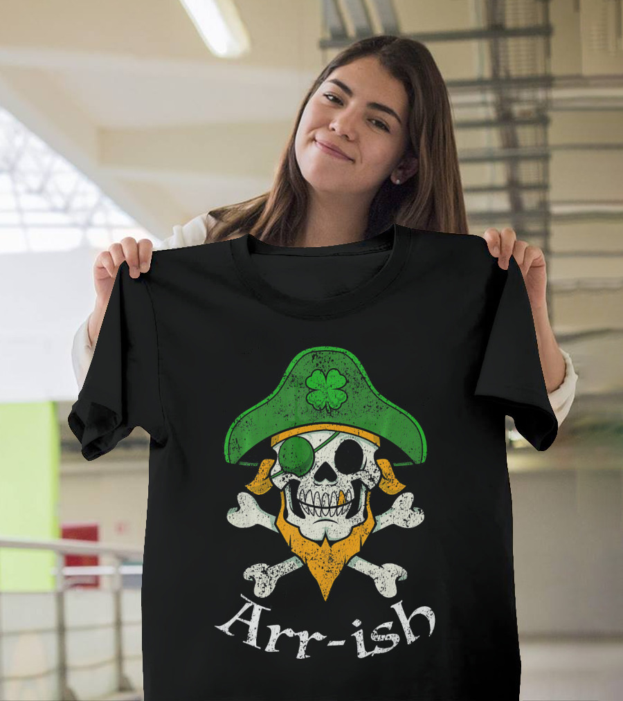 Arr-ish Funny Irish Skull Clover Pirate Beard T-Shirt