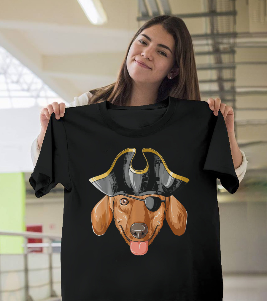 Pirate Dachshund with Pirates Hat and Eye Patch T-Shirt