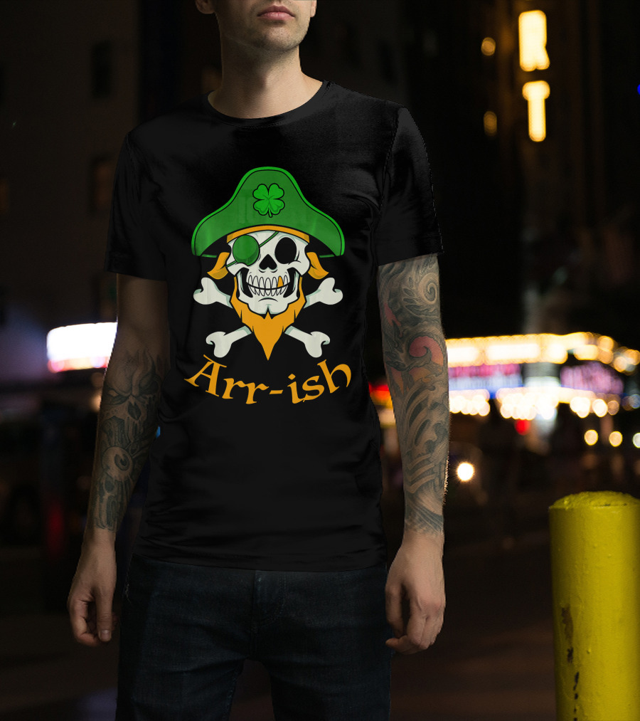 Arr-ish Pirate Skull With Shamrock Hat For St Patrick's Day T-Shirt