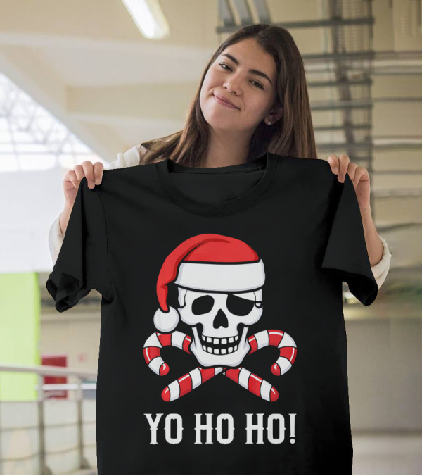 Yo Ho Ho Santa Pirate Skull Candy Canes T-Shirt
