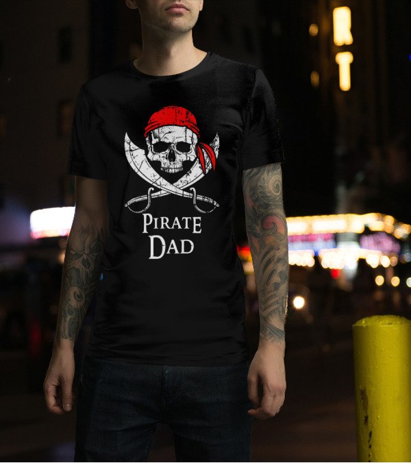 Pirate Dad Skull With Red Bandana And Crossed Swords T-Shirt