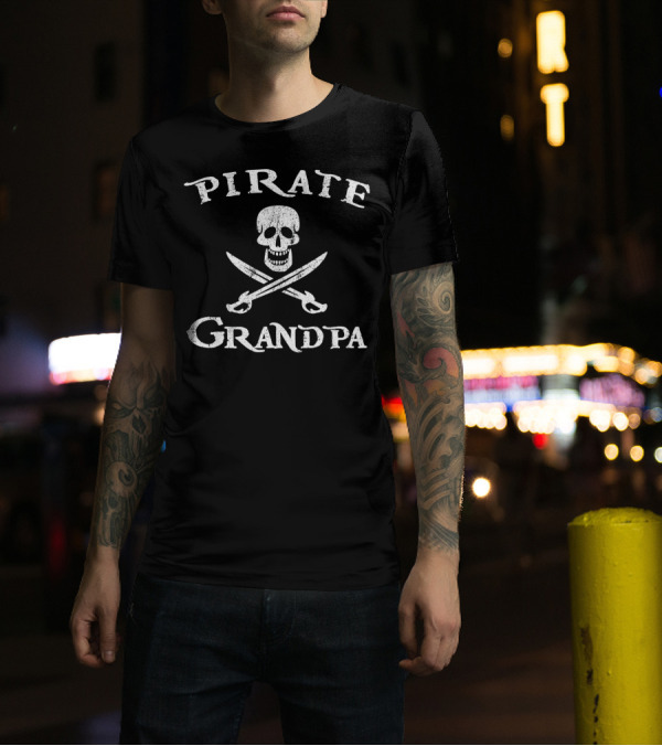 Pirate Grandpa Skull And Crossed Swords T-Shirt